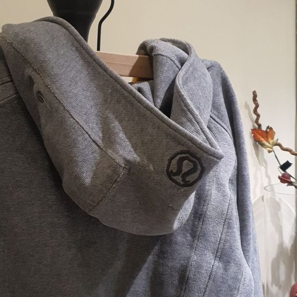 Lululemon EUC Best Coast Hoodie Jacket Grey Mens Sz M - Picture 9 of 9